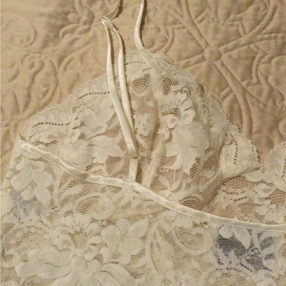 Intimate Secrets-Lace Slip - Picture 2 of 9